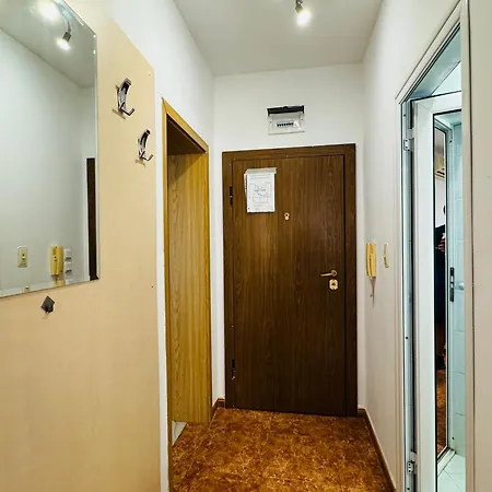 Διαμέρισμα Sunny Hоuse 105 One Bedroom *